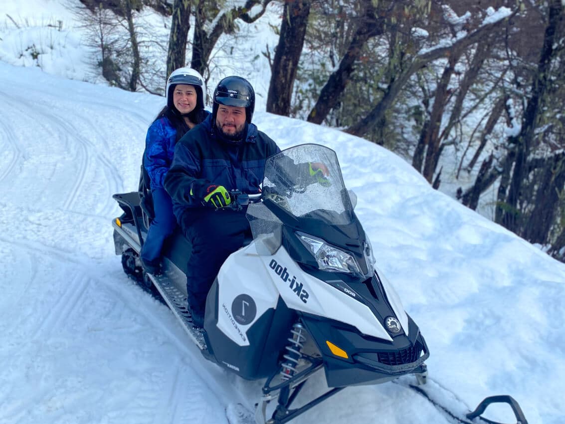 La Cueva – Travesía Diurna en Moto de Nieve y Cuatriciclos