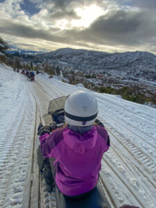 La Cueva – Travesía Diurna en Moto de Nieve y Cuatriciclos- Sin traslado